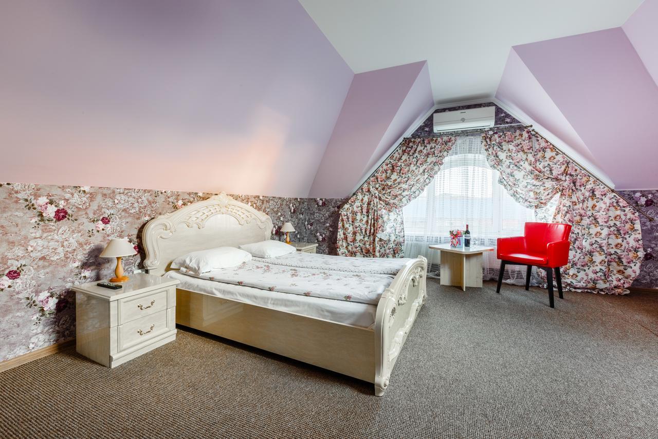Everest Ivano-Frankivsk Esterno foto
